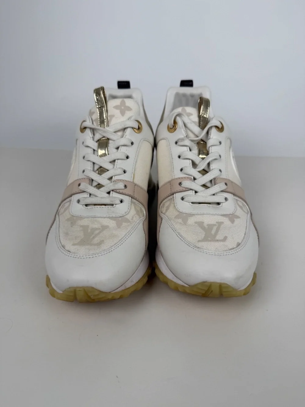 LOUIS VUITTON Run Away White Leather Fabric Monogram Sneakers 36.5, 6.5
